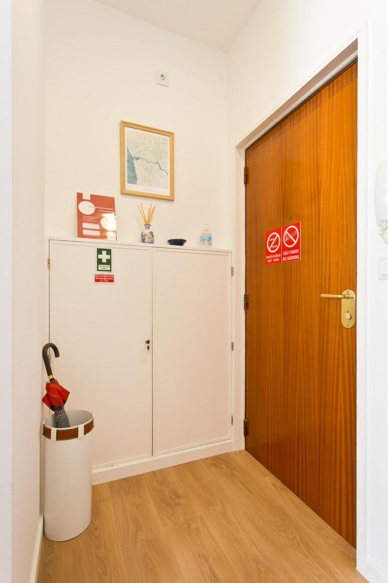 Casa Roberto - Studio Apartment, Lift, Ac, Car Parking - Extra OOporto Esterno foto